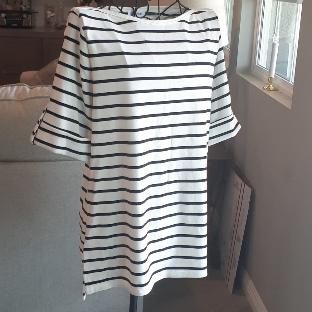 NWT Calvin Klein Striped Top